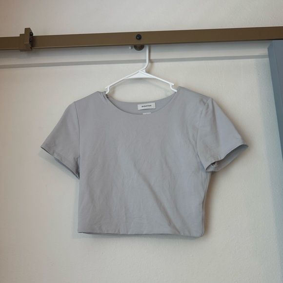 Aritzia Contour Crew Cropped T-shirt Light Grey- Size L - Picture 1 of 8